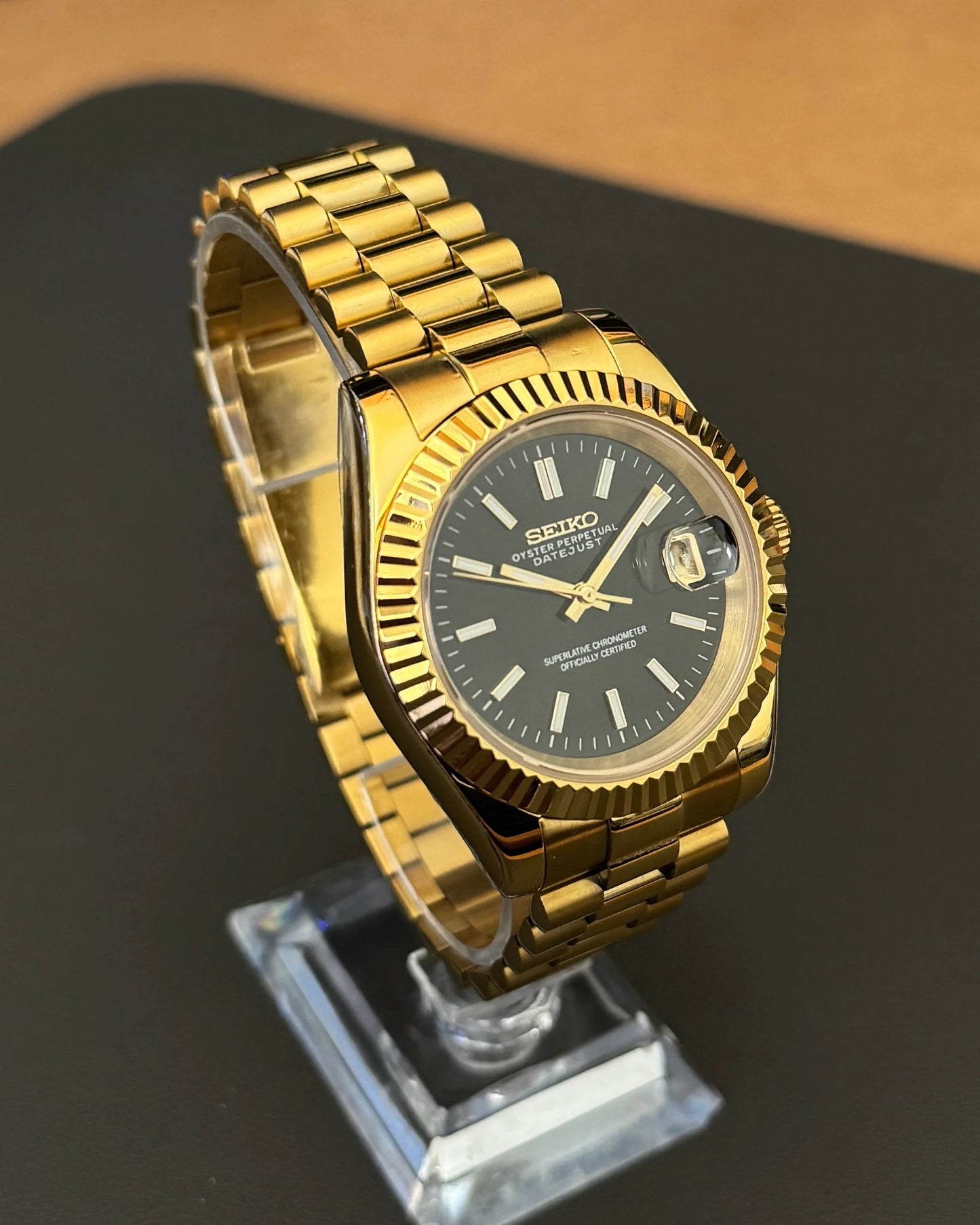 Seikmod Aurum NH35 I schwarzes Zifferblatt mit Presidential-Armband
