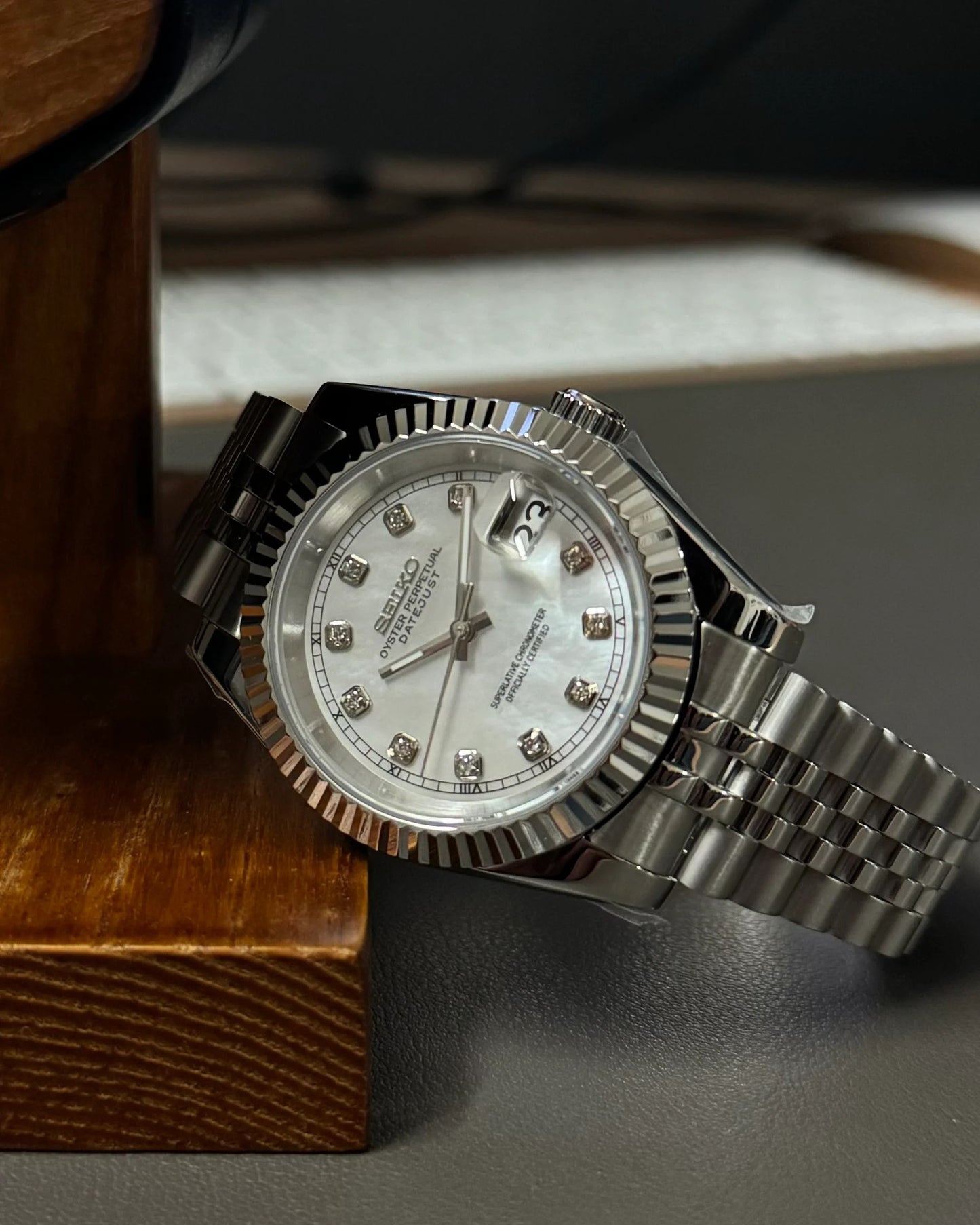 Seikmod Stainless Steel Fall NH35 I weißes Zifferblatt mit Jubilee-Armband