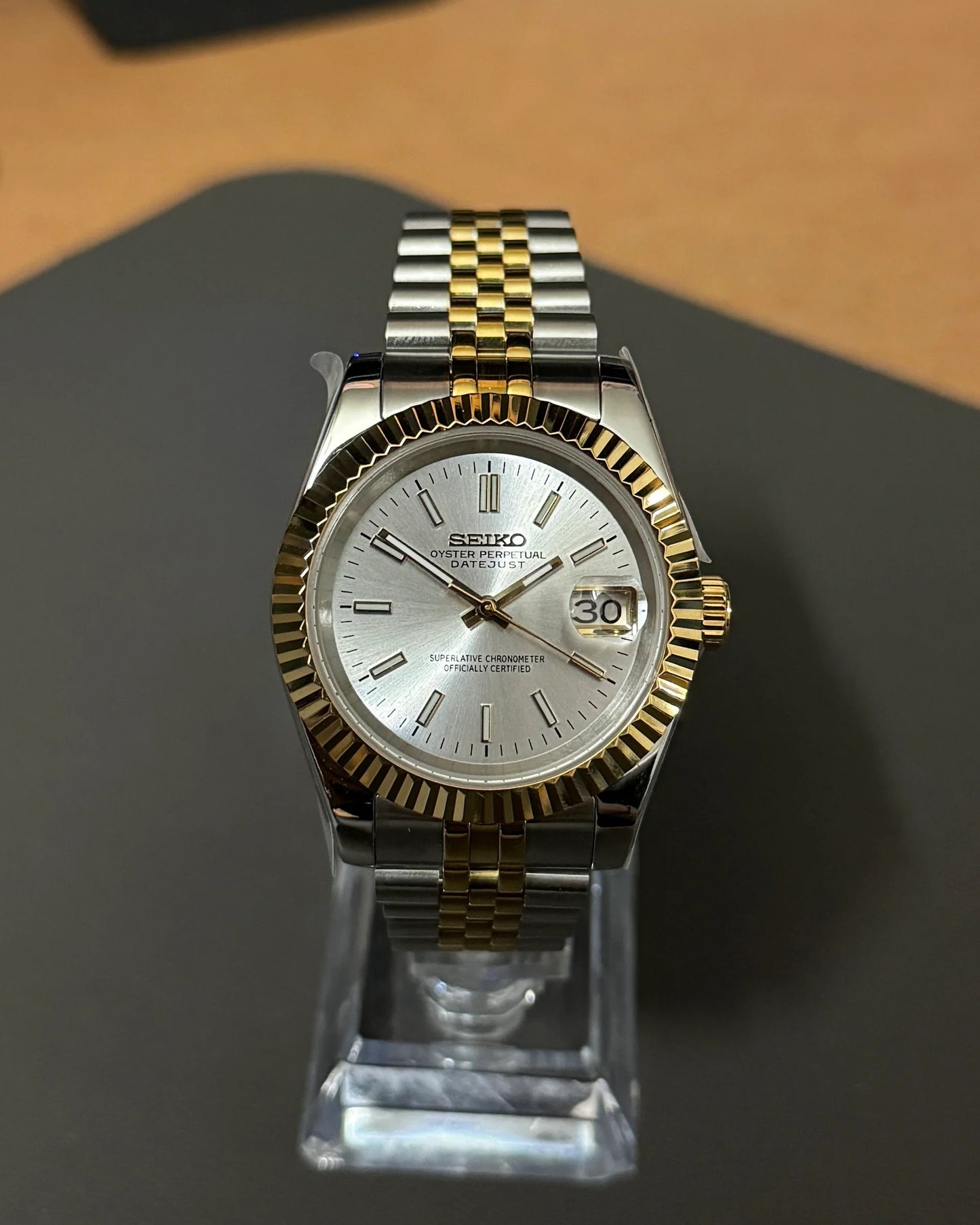 Seikmod Two Tone Aurum NH35 I silbernes Zifferblatt mit Jubilee-Armband