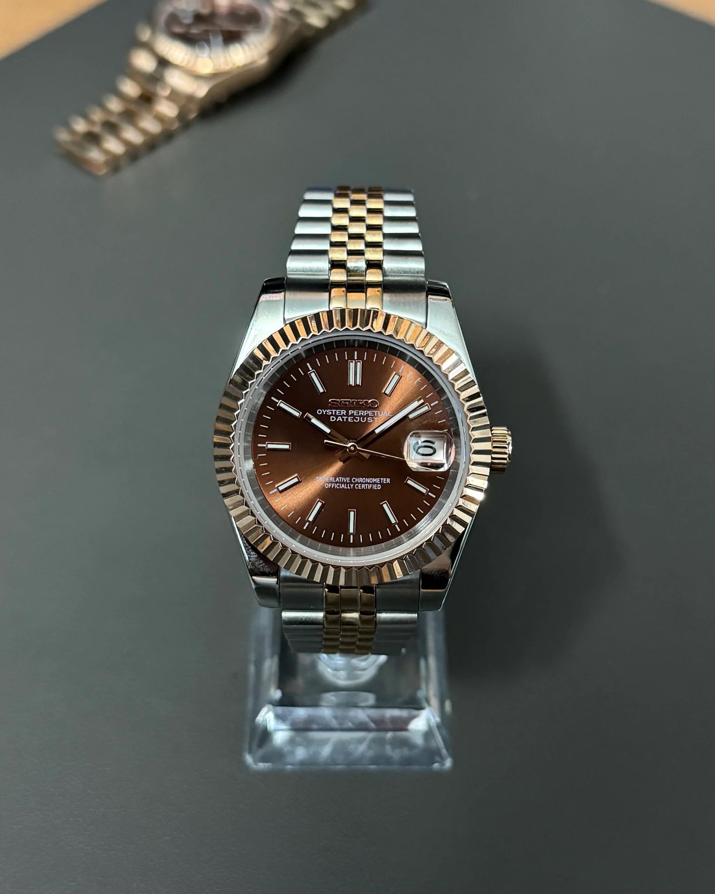 Seikmod Two Tone Chocolate NH35 I braunes Zifferblatt mit Jubilee-Armband