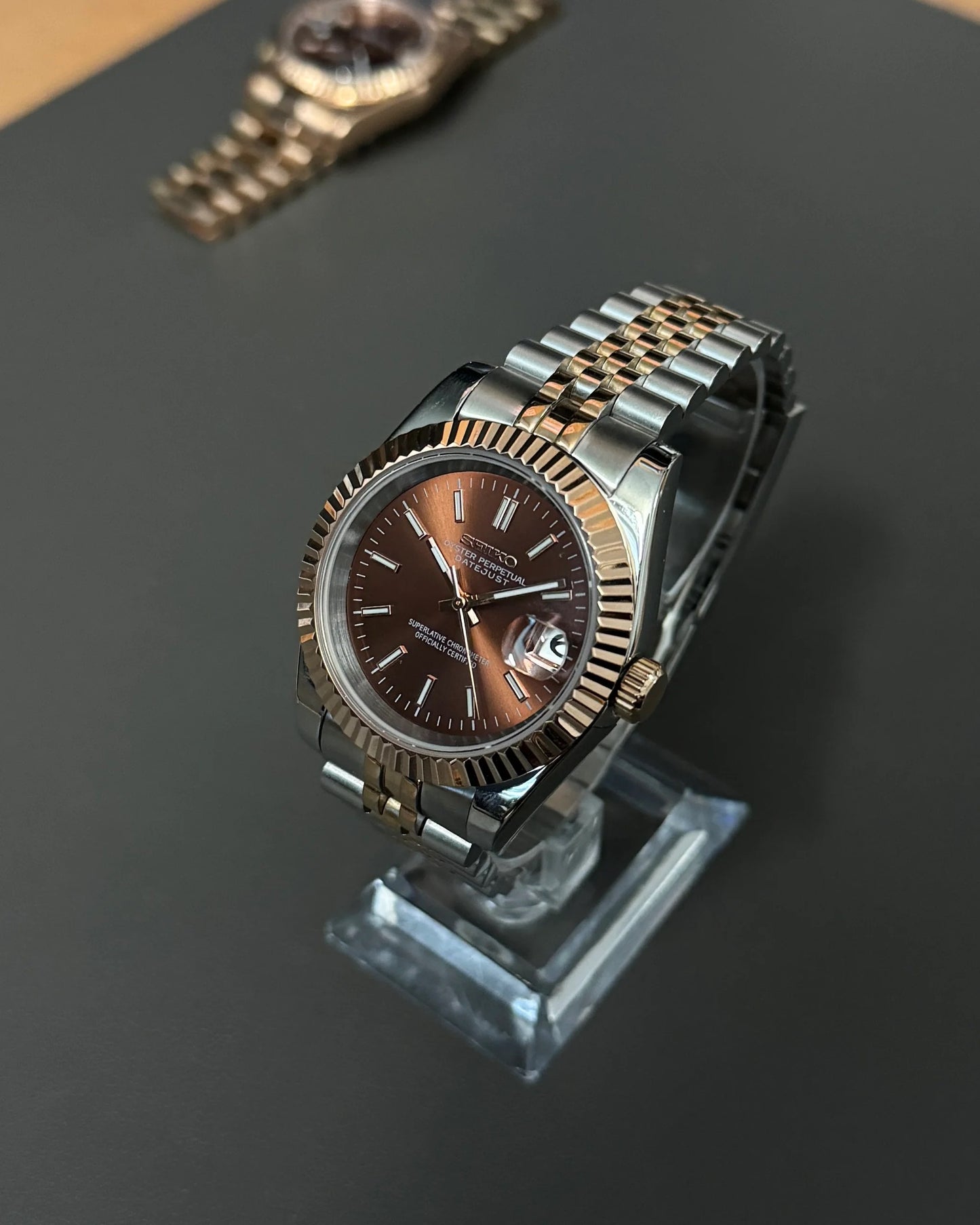 Seikmod Two Tone Chocolate NH35 I braunes Zifferblatt mit Jubilee-Armband