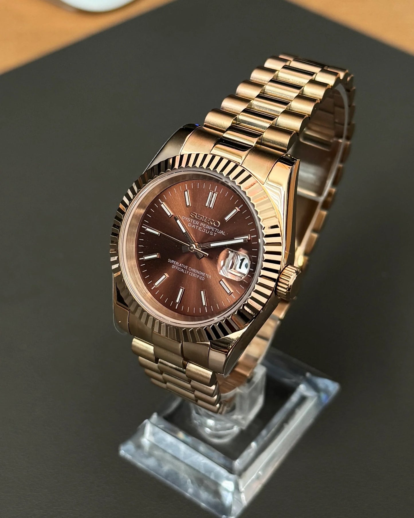 Seikmod Stainless Steel Chocolate I braunes Zifferblatt mit Presidential-Armband
