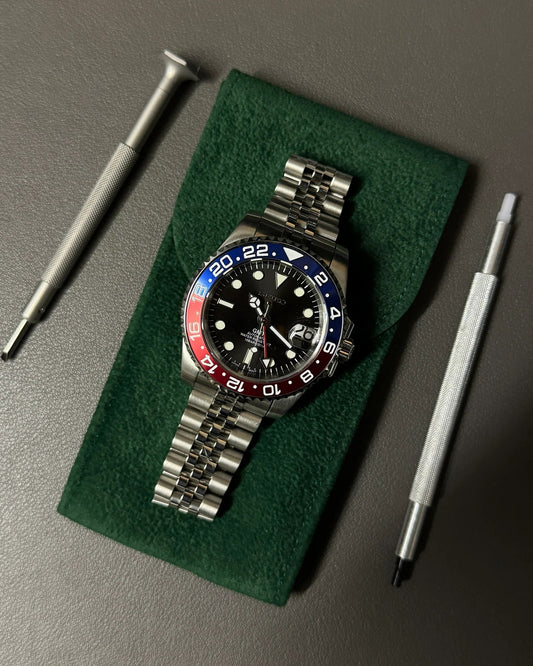 Seikmod Stainless Steel Pepsi I schwarzes Zifferblatt mit Jubilee-Armband