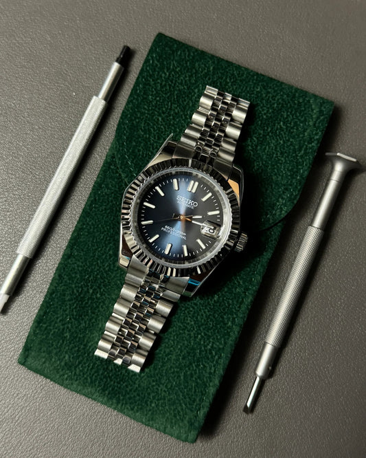 Seikmod Stainless Steel Navy NH35 I blaues Zifferblatt mit Jubilee-Armband
