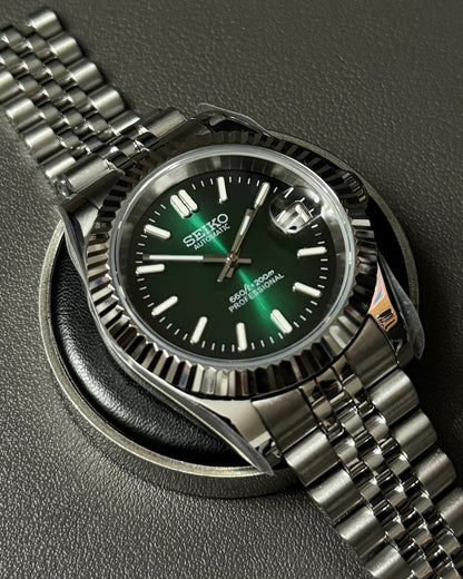 Seikmod Stainless Steel Forest NH35 I grünes Zifferblatt mit Jubilee-Armband