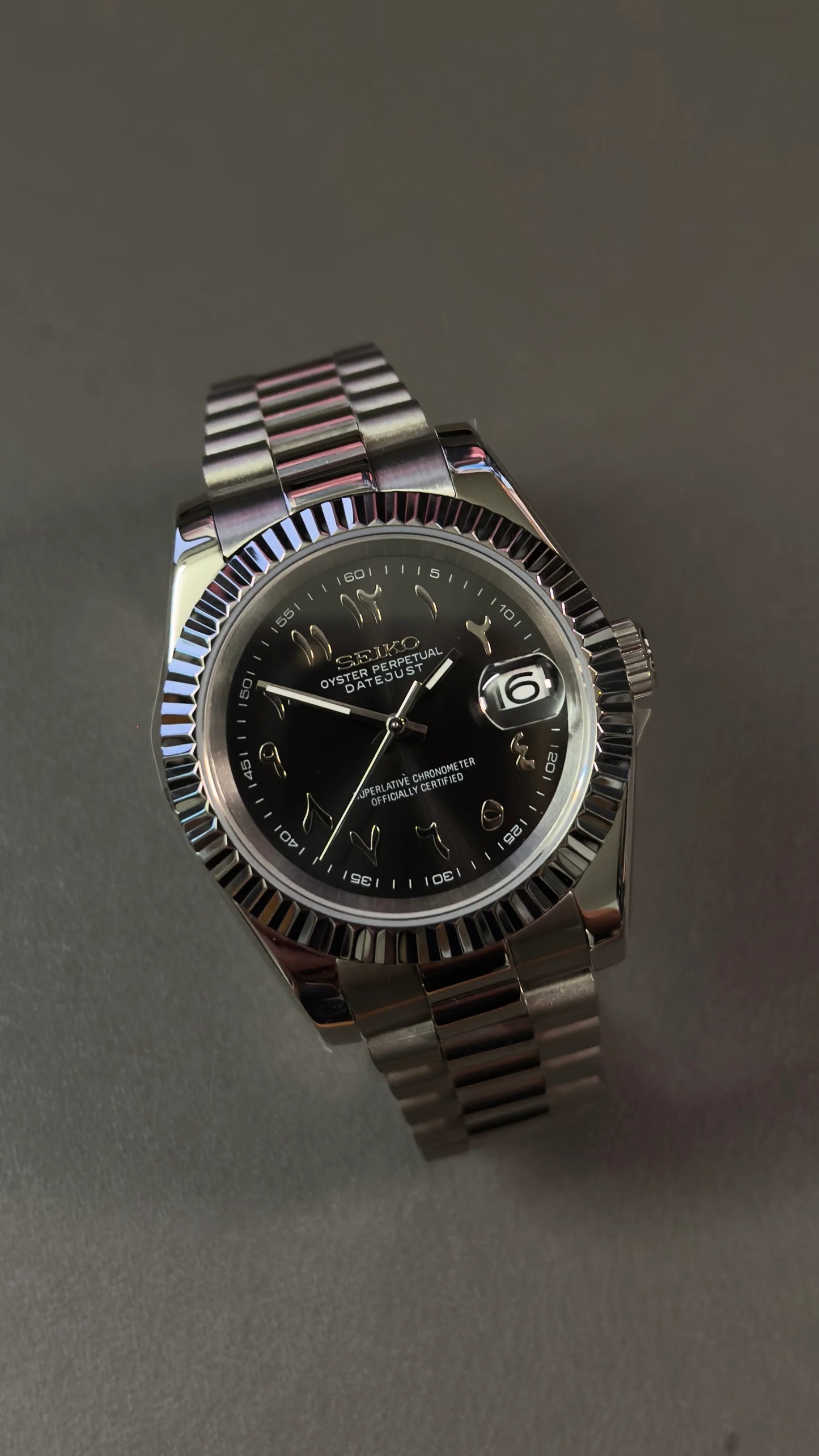 Seikmod Stainless Jet NH35 I schwarzes Zifferblatt mit Presidential-Armband