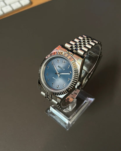 Seikmod Stainless Steel Capri NH35 I blaues Zifferblatt mit Jubilee-Armband