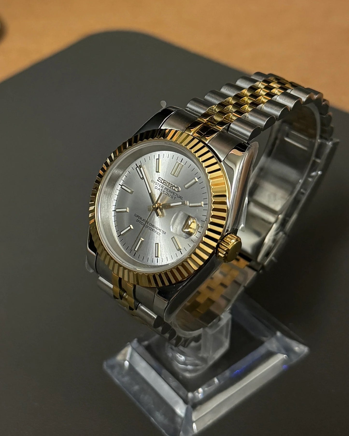 Seikmod Two Tone Aurum NH35 I silbernes Zifferblatt mit Jubilee-Armband