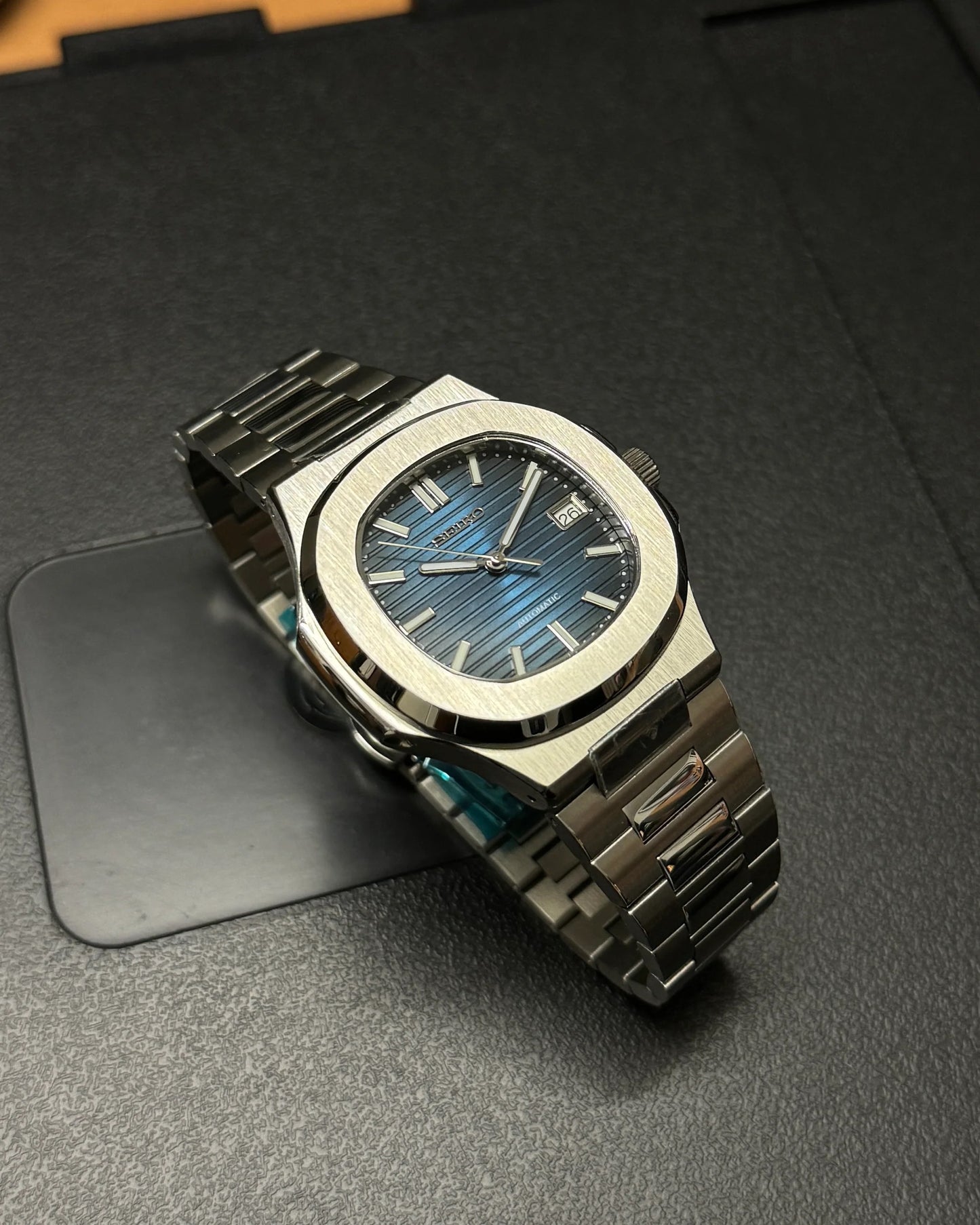 Seikmod Stainless Steel Azzure NH35 I blaues Zifferblatt mit Edelstahl-Armband