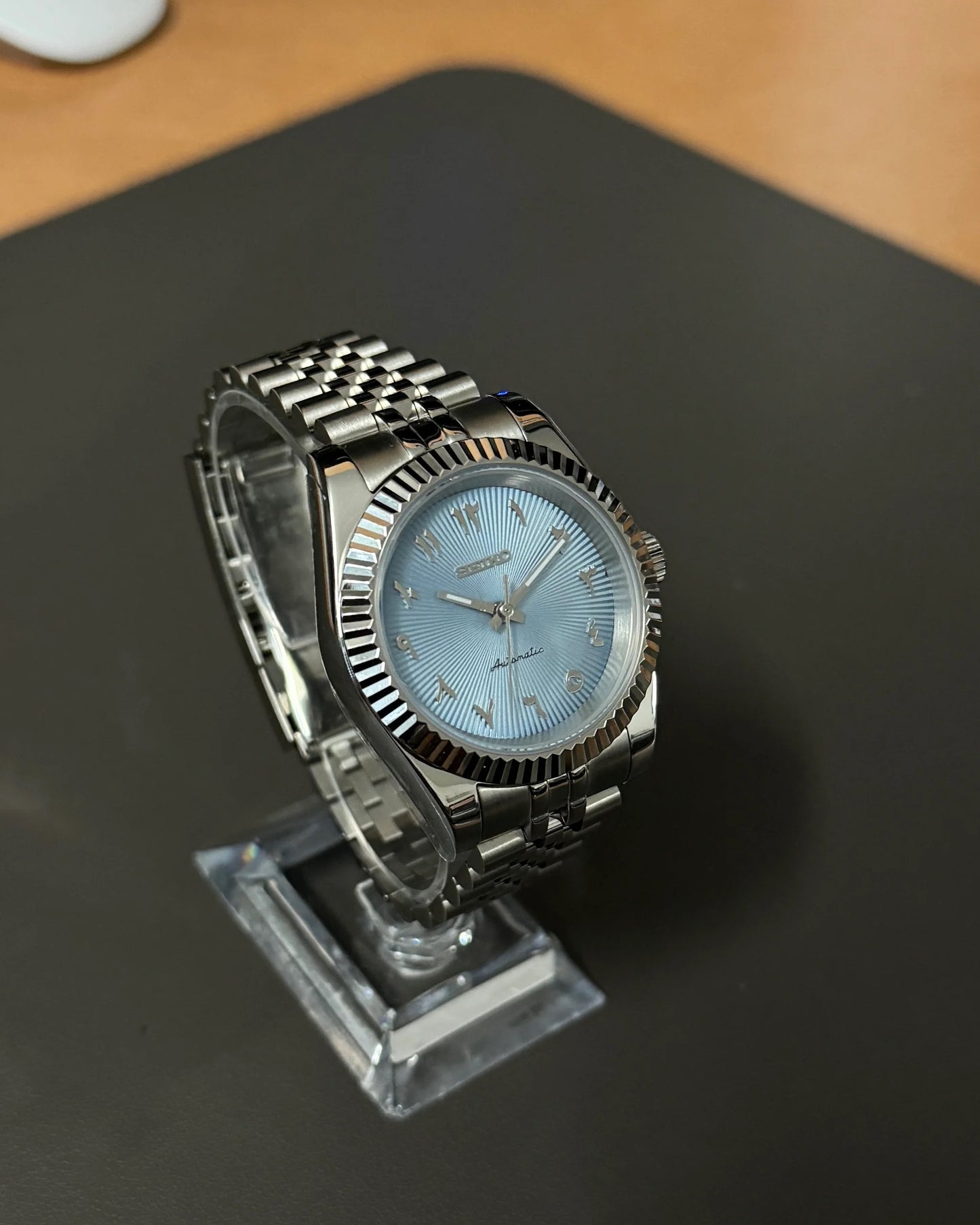 Seikmod Stainless Steel Denim NH35 I blaues Zifferblatt mit Jubilee-Armband