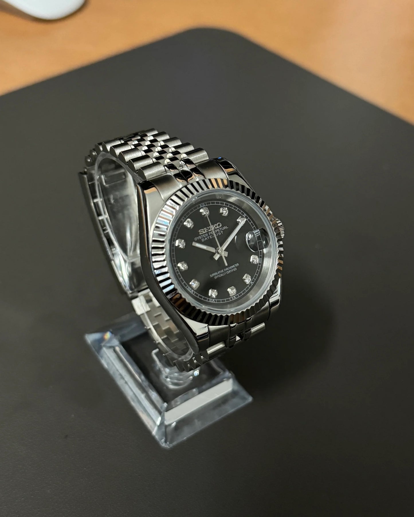 Seikmod Stainless Steel Void NH35 I schwarzes Zifferblatt mit Jubilee-Armband